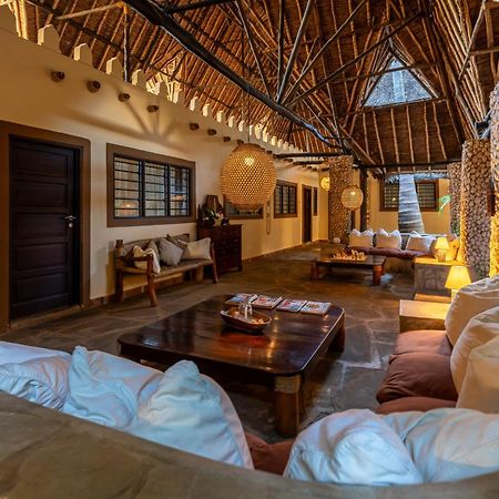 Diani Marine Divers Village Diani Beach Exterior foto