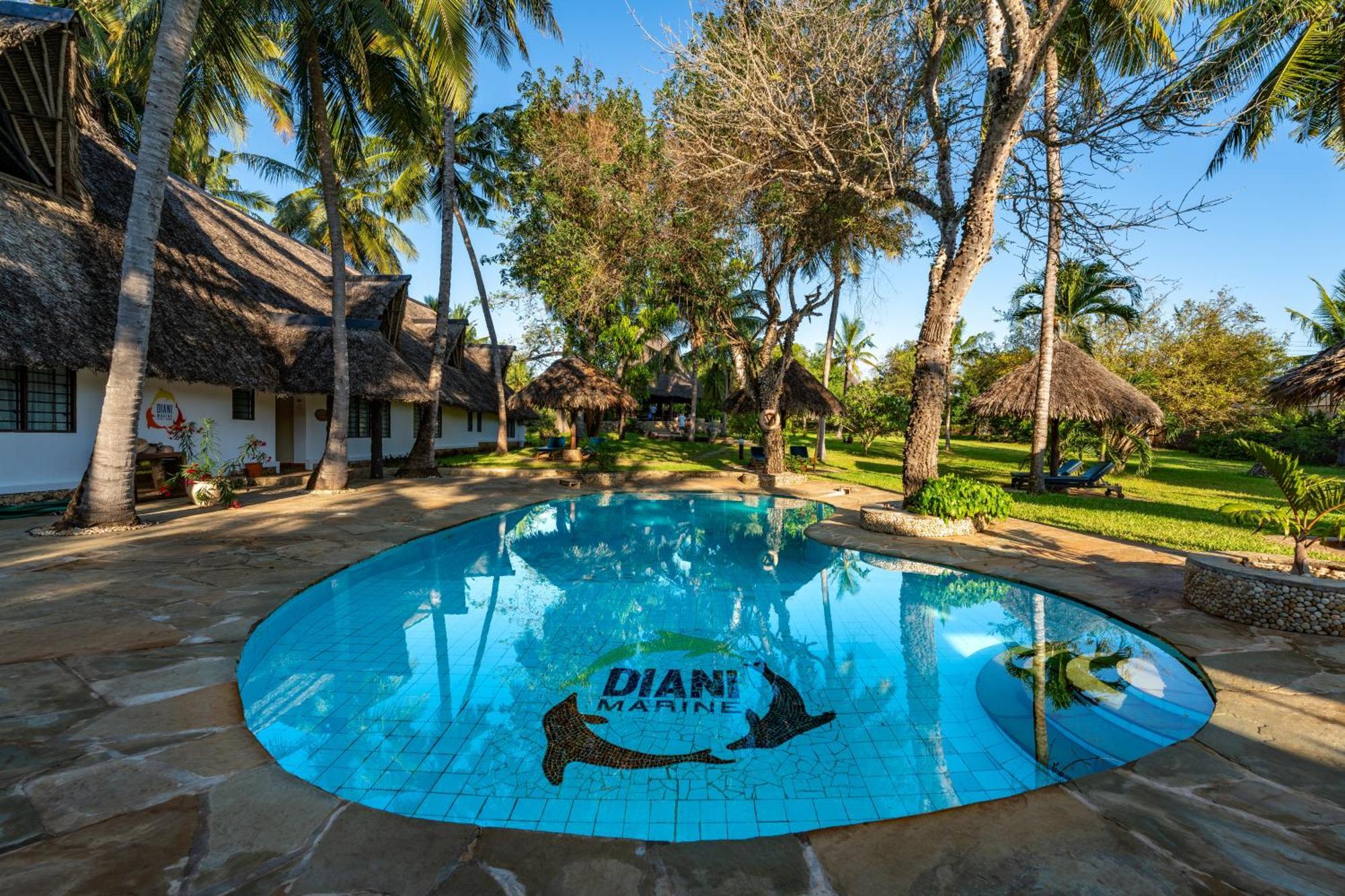 Diani Marine Divers Village Diani Beach Exterior foto
